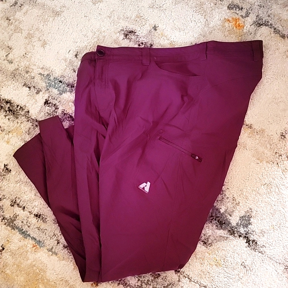Eddie Bauer 24W cargo pants in dark rose color.